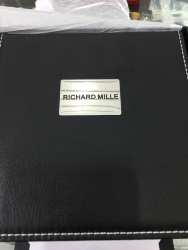 Фирменная коробка для часов Richard Mille