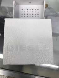 Фирменная коробка для часов Diesel