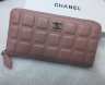 Кошелёк из натуральной кожи Chanel в интернет-магазине BombSALES