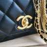 Сумка из натуральной кожи Chanel в интернет-магазине BombSALES
