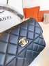 Сумка из натуральной кожи Chanel в интернет-магазине BombSALES