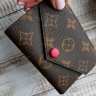 Кошелёк из натуральной кожи Louis Vuitton в интернет-магазине BombSALES