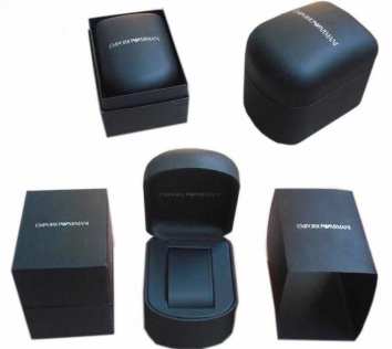 Фирменная коробка Emporio Armani в интернет-магазине BombSALES 